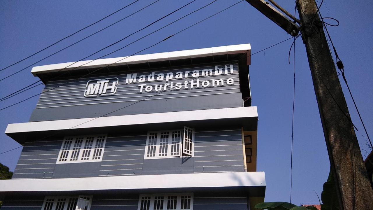 Madaparambil Tenants Home Kochi Exterior photo